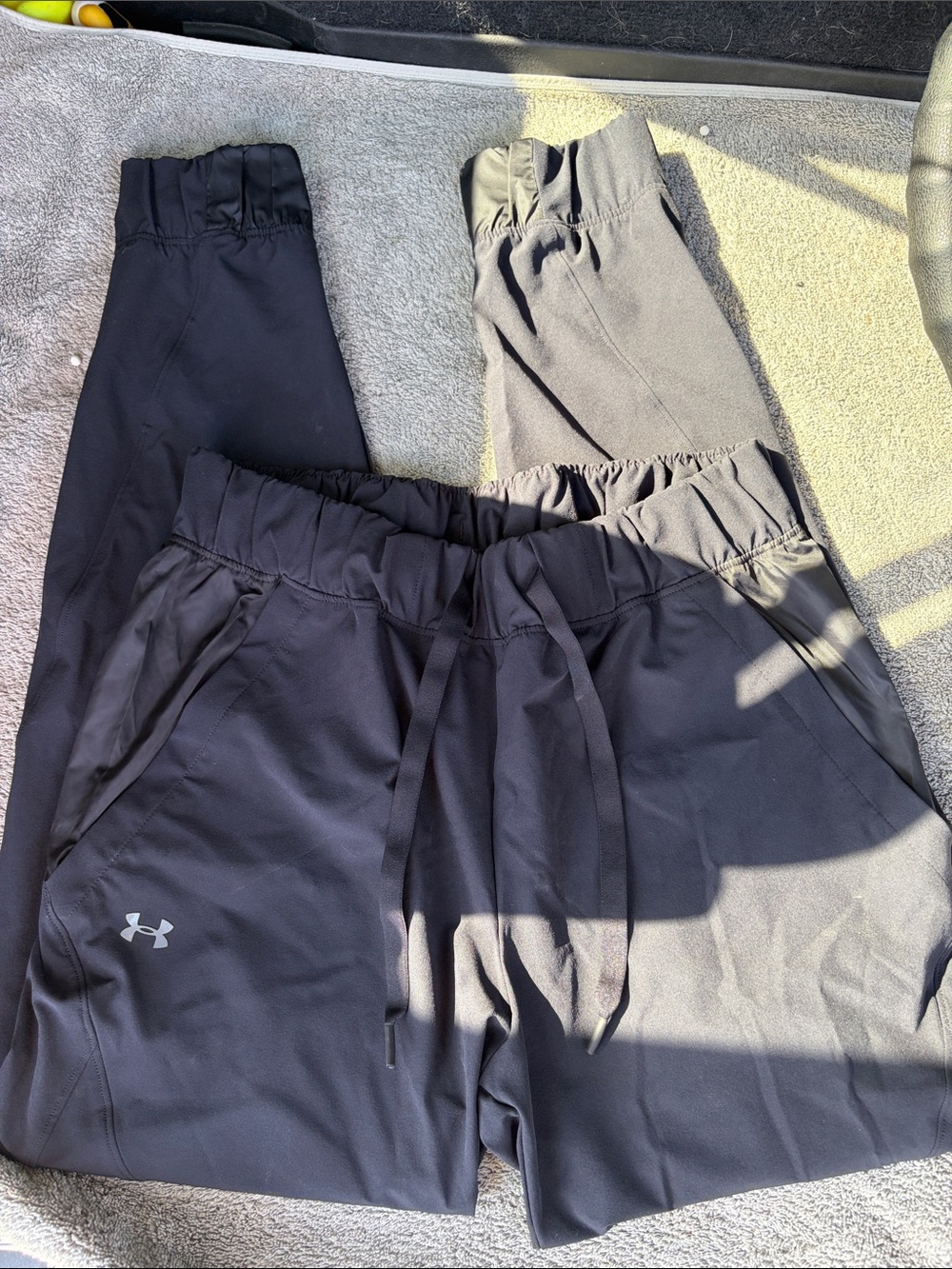 Under Armour Black Performance Cropped Windpants